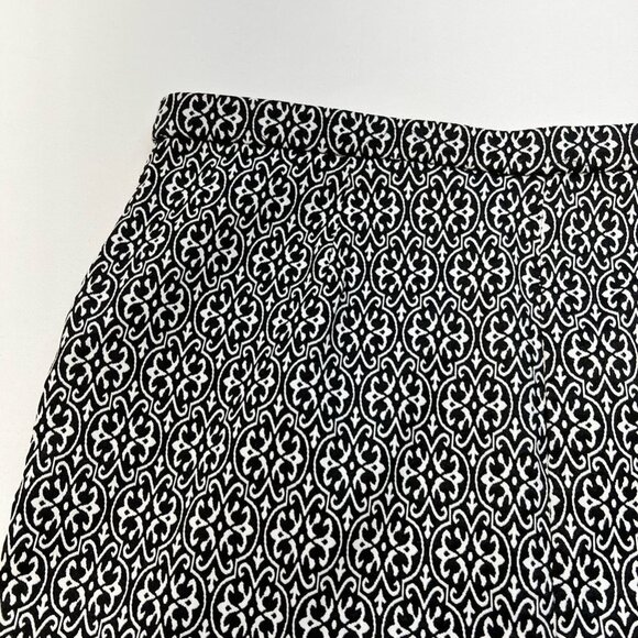 Db Established Womens A Line Skirt Black White Knee Length Stretch Slit Plus 1X - Picture 7 of 11